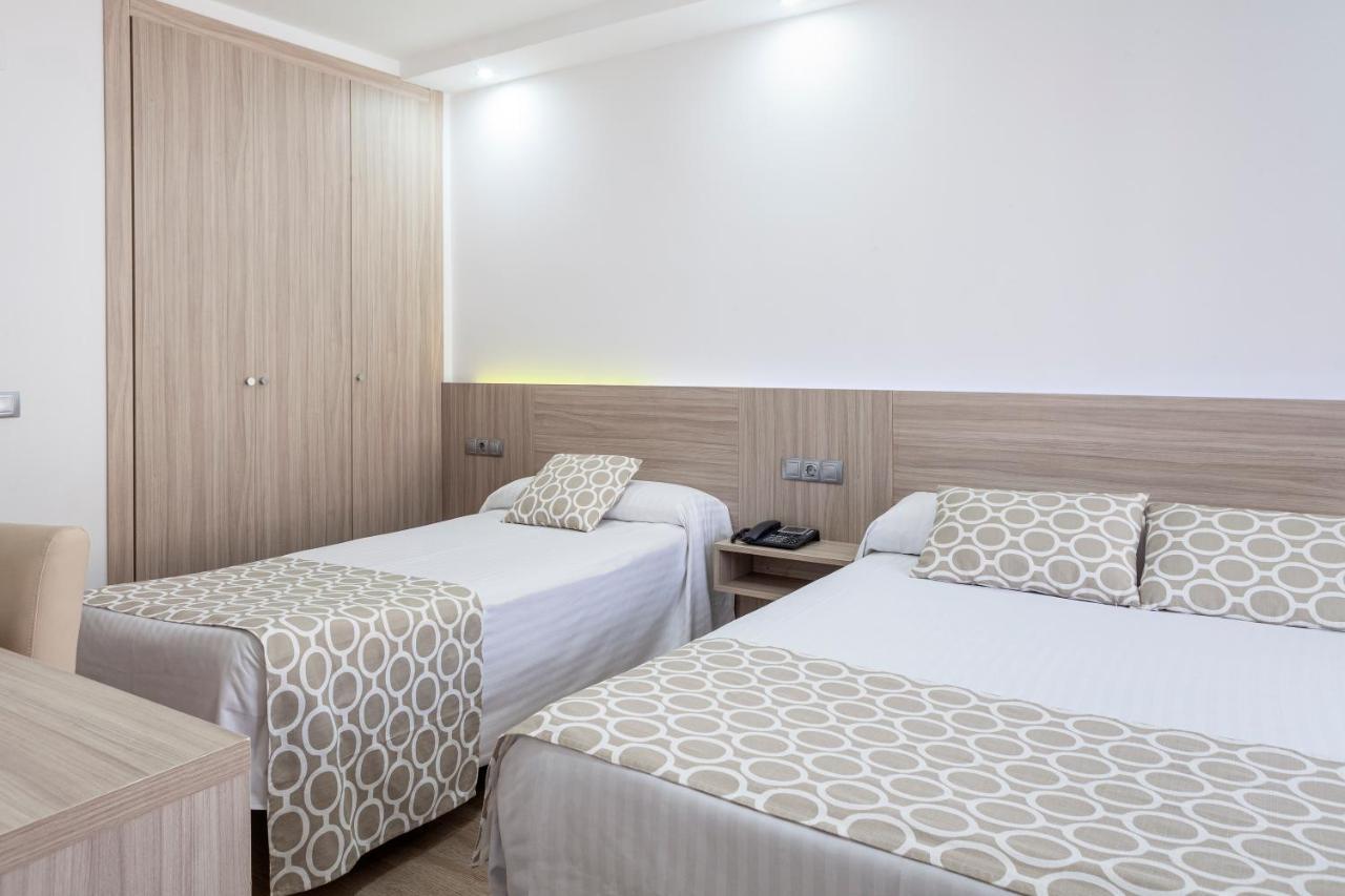 Hotel Olympia Ronda II إل بويغ المظهر الخارجي الصورة