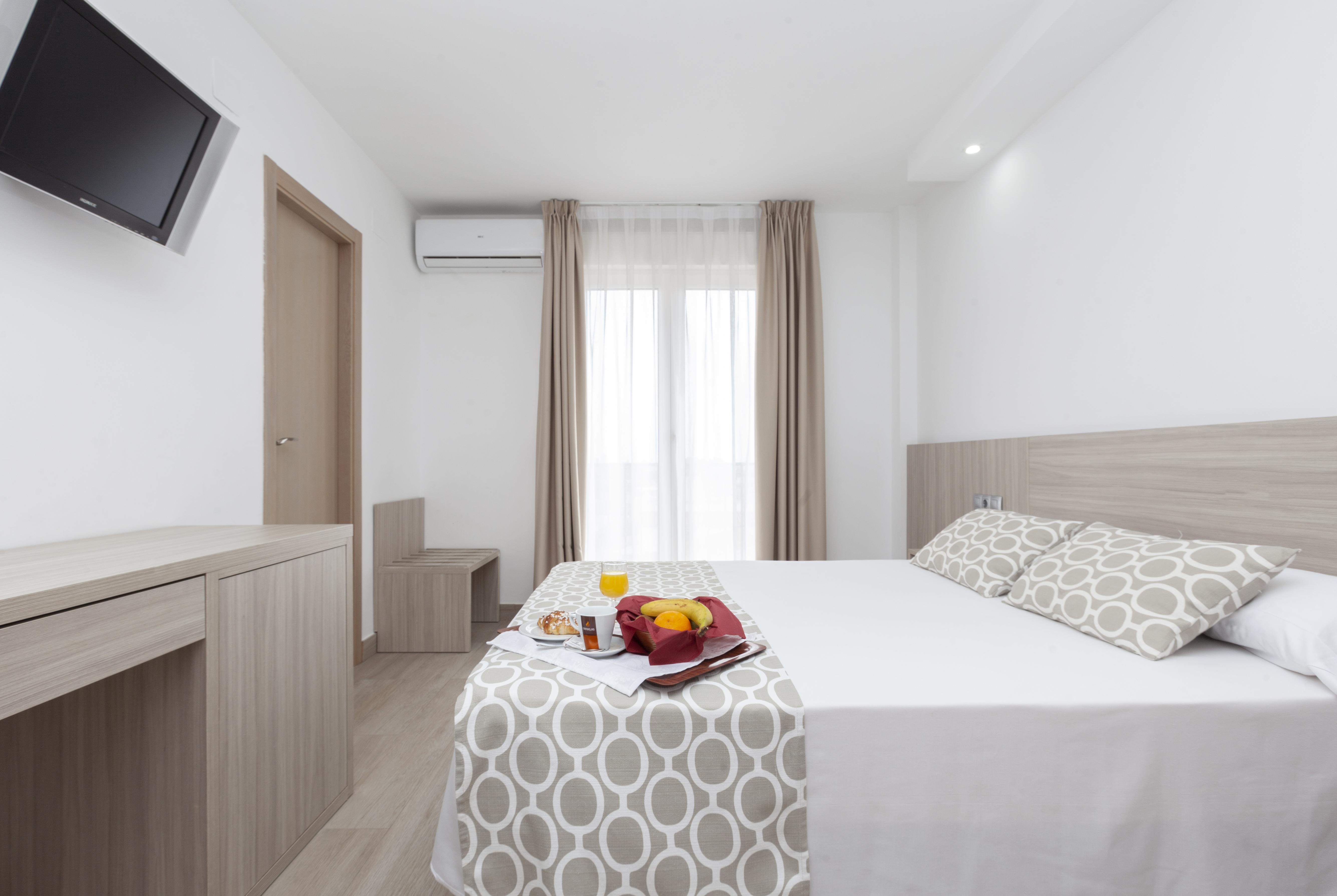 Hotel Olympia Ronda II إل بويغ المظهر الخارجي الصورة