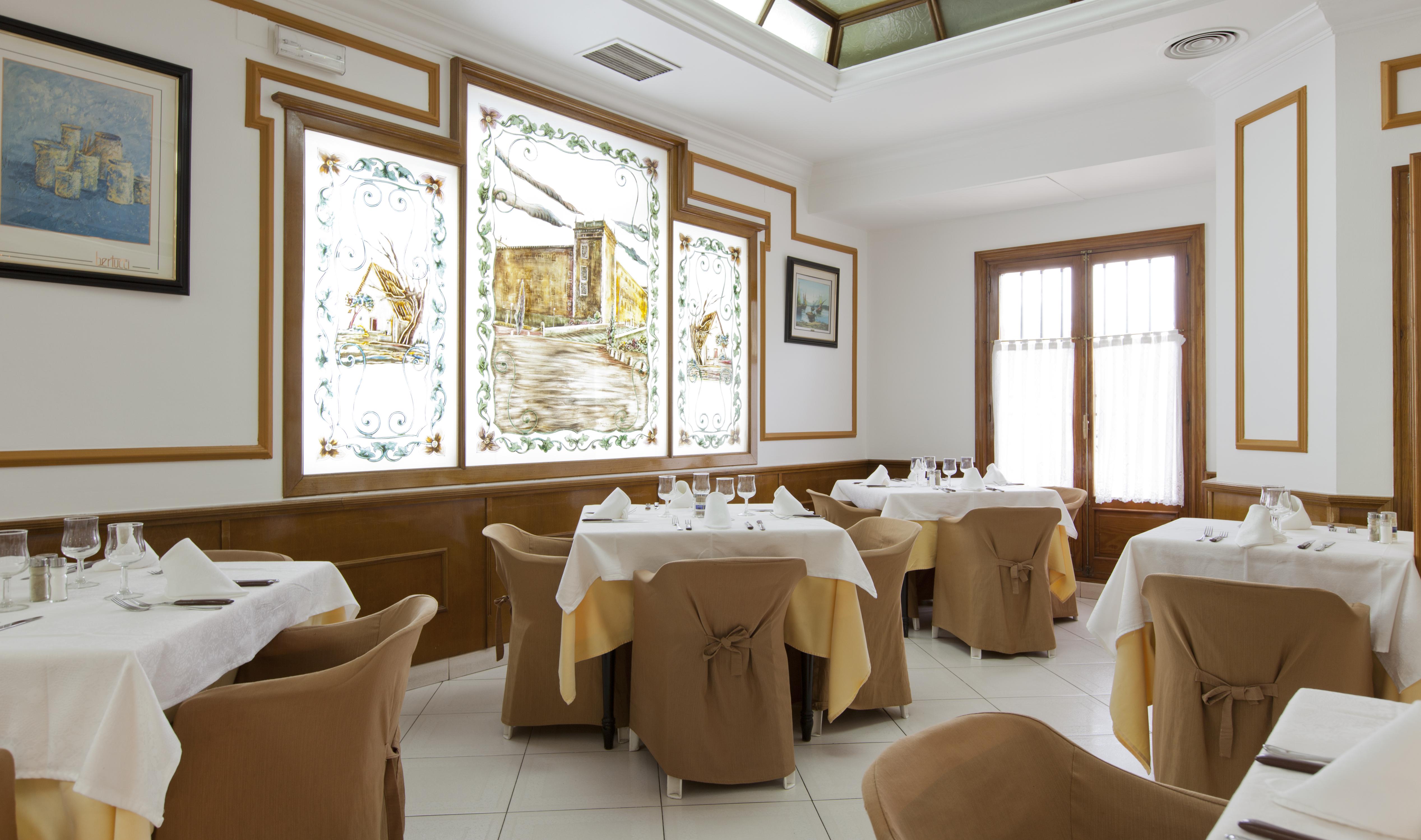 Hotel Olympia Ronda II إل بويغ المظهر الخارجي الصورة